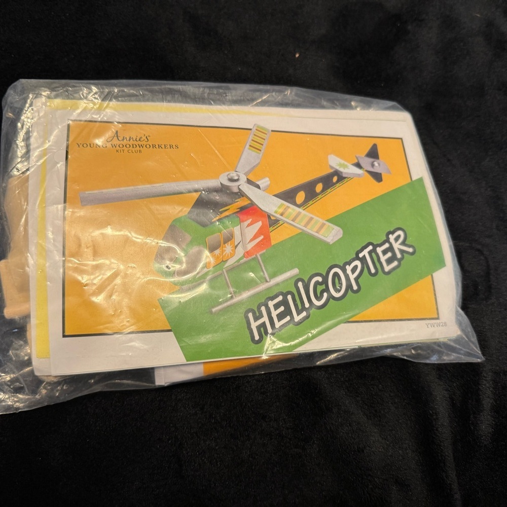 Annie's Green and Yellow Toy Helicopter Kit -NEW!